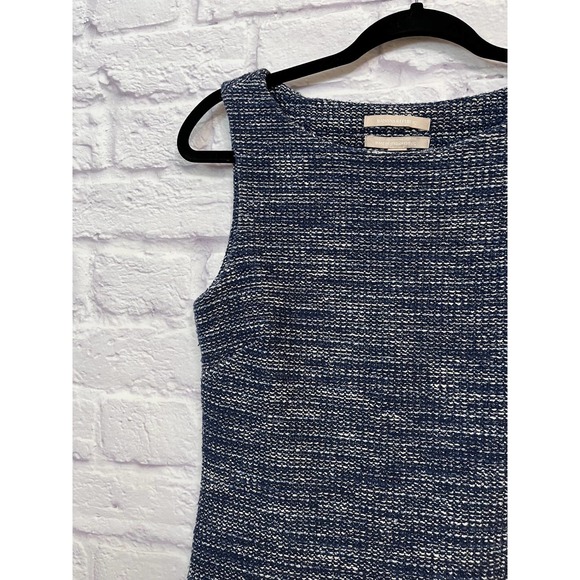 Banana Republic tweed sheath dress 4. Blue and white woven pattern. Sleeveless. - Picture 4 of 10